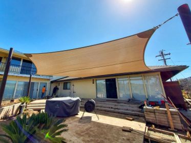 Triangular 16.5'x16.5'x16.5' shade sail(D0102HPZ1SW)